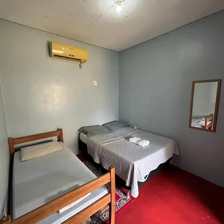 Discovery Hostel Manaus Exterior photo